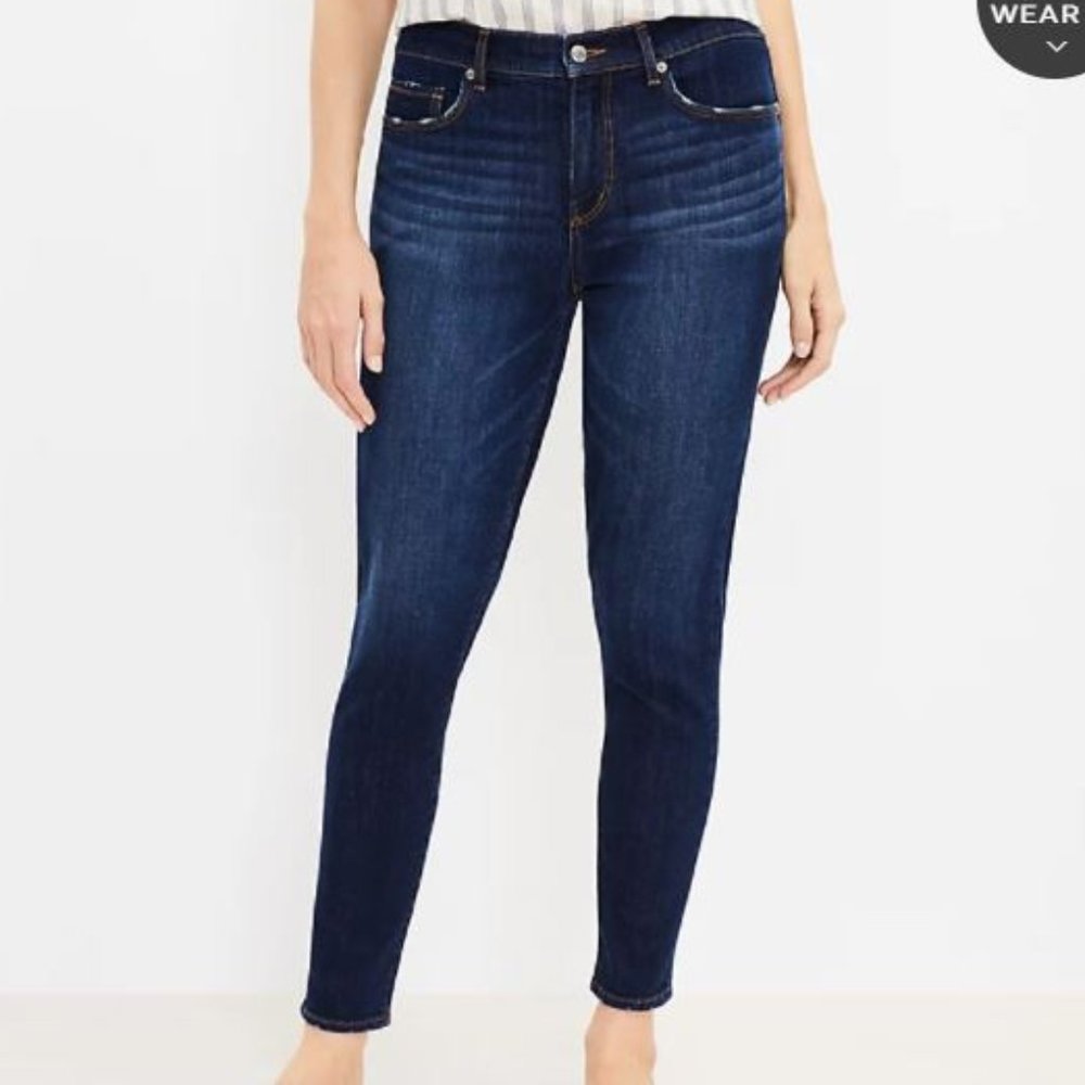 LOFT Curvy Mid Rise Skinny Jeans